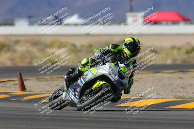 media/Oct-30-2022-CVMA (Sun) [[fb421c3cec]]/Race 10 Supersport Middleweight Shootout/